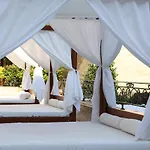 Valencia Gardens Luxury Апартамент Несебър