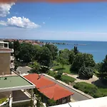 Valencia Gardens Luxury Несебър
