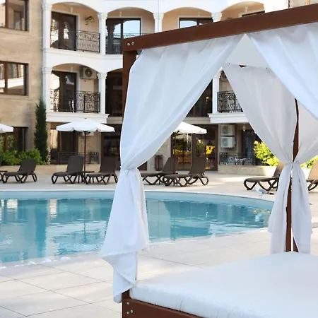 Valencia Gardens Luxury Apartment Nesebar