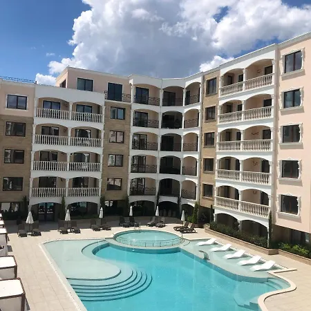 Valencia Gardens Luxury Апартамент Несебър