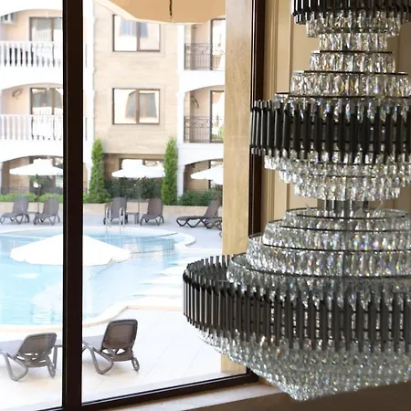 Valencia Gardens Luxury Apartment