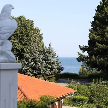 Valencia Gardens Luxury Apartment *