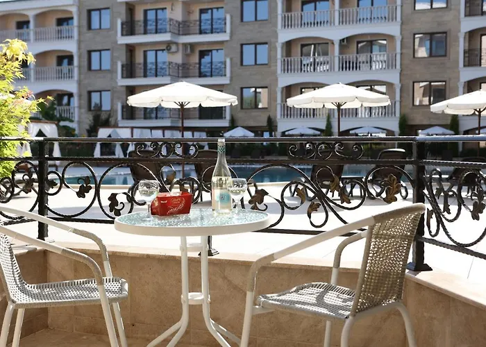 Valencia Gardens Luxury Apartament Nesebăr